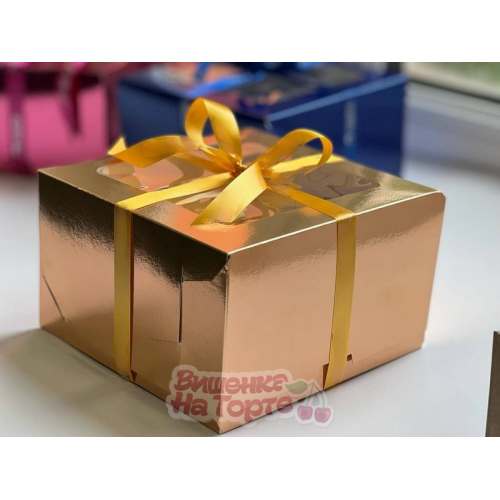 Коробка для 4 капкейков с квадратным окном 16*16*10 см, золото Коробка для 4 капкейков с квадратным окном 16*16*10 см, золото